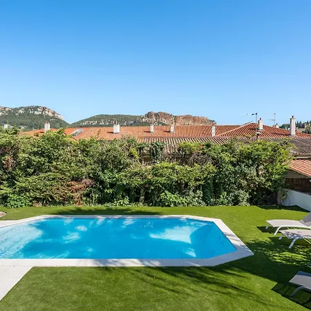 Des Ecoles Par Dodo A Apartment Cassis